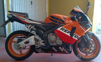 HONDA CBR 600 RR REPSOL