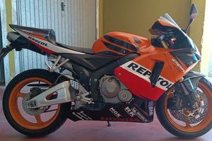 HONDA CBR 600 RR REPSOL