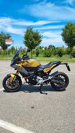BMW F 900 XR