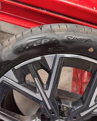 4x Gomme 225/45 R18 95Y XL Nexen N'Fera Sport SU2