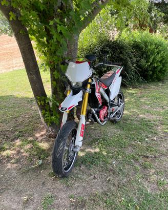 Moto HM 50