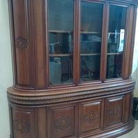 Mobile con vetrina Particolare