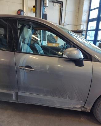 Ricambi RENAULT SCENIC X MOD 1461cc diesel del 201