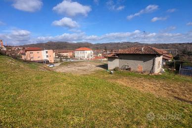 Terreno Edificabile con Rustico