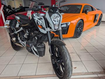 KTM DUKE 125