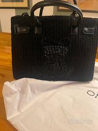 Borsa bera “OLTRE”