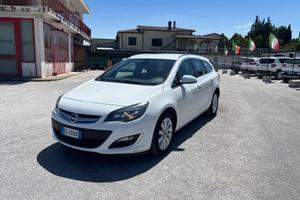 Opel Astra 1.7 CDTI 110CV Sports Tourer Cosmo