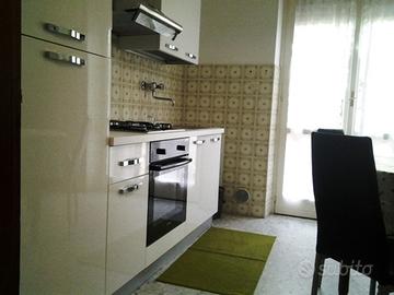 Roseto trilocale fronte mare