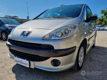 Peugeot 1007 1.4 HDi Happy