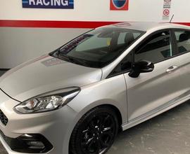 Ford Fiesta ST line