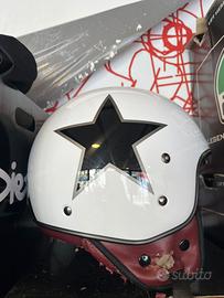 Casco DMD bianco e nero