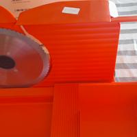 Affettatrice elettrica Girmi