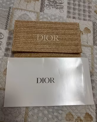 Pochette  estiva Christuan Dior beige
