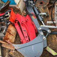 A254 - BRACCIO PER ESCAVATORE AVANT