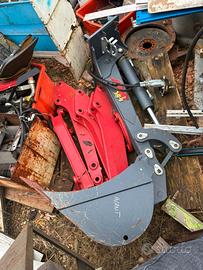 A254 - BRACCIO PER ESCAVATORE AVANT