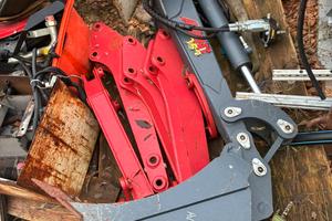 A254 - BRACCIO PER ESCAVATORE AVANT