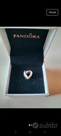 charm Pandora