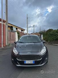 Ford Fiesta 1.5 TDCi 75CV 5 porte Titanium