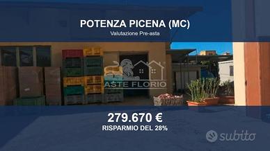 Immobile in asta di 520 m² a Potenza Picena
