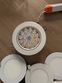 Faretto luce calda, 13 W