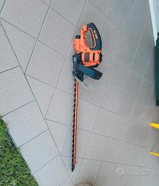 black & decker tagliasiepe 