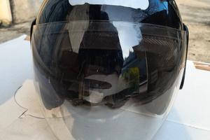 Casco moto jet marca Ride nero lucido