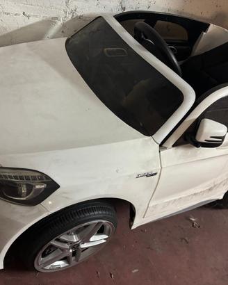 Macchina elettrica  Mercedes