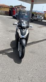 Sh 300