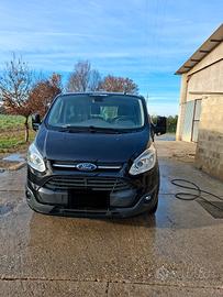 ford tourneo custom ,leggere bene