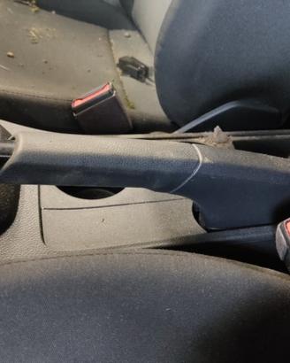 Leva freno a mano SEAT IBIZA 999cc benzina del 201