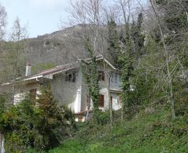 Villa - Isola del Gran Sasso d'Italia