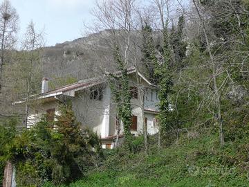 Villa - Isola del Gran Sasso d'Italia