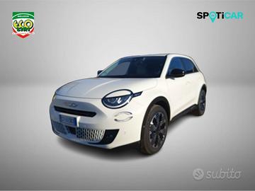 FIAT 600 Hybrid 136 CV DCT MHEV La Prima