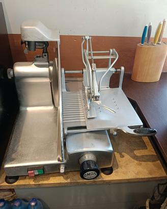 affettatrice professionale omas