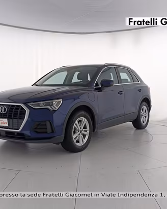 Audi Q3 45 1.4 tfsi e business s-tronic