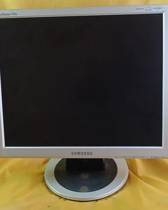 Monitor Samsung 710n s