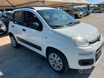 Fiat Panda 0.9 TwinAir Turbo Natural Power Lounge