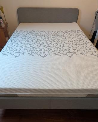 Struttura letto + materasso in memory 140x200cm -