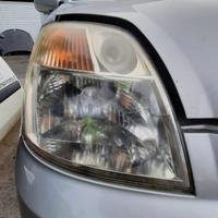 KIA PICANTO 2004 - FARO ANTERIORE DESTRO