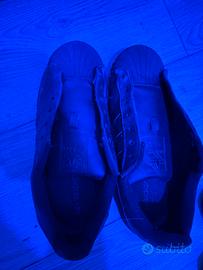 Scarpe adidas senza lacci