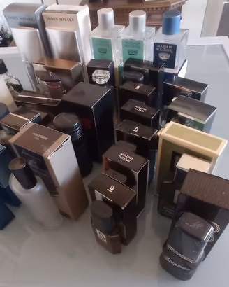 Flaconi profumo vuoti