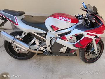 Yamaha YZF R6