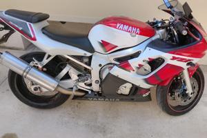 Yamaha YZF R6