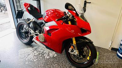 Ducati Panigale V4 1100 S