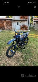 yz 125  3 omologazioni PREZZO TRATTABILE