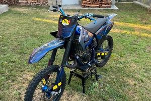 yz 125  3 omologazioni PREZZO TRATTABILE