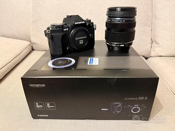 Olympus OM-D E-M5 Mark II + M Zuiko 12-40 F2.8 Pro