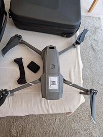 Dji Mavic 2 Zoom+ Fly More Kit+Set Filtri+Custodie