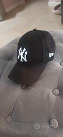 Cappello New year Youth