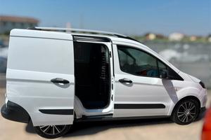 Ford Tourneo Courier 1.5 TDCI 75 CV Plus / OK NEOP